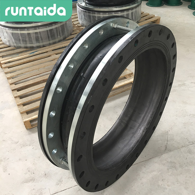 大翻边单球体橡胶接头